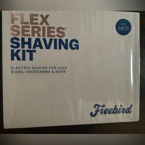 Freebird Flex Series Shaving Kit - NIB electric shaver for her